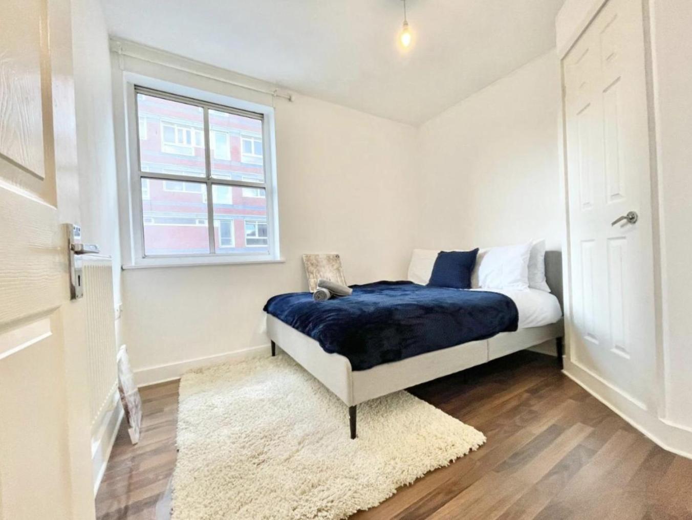 Apartment Cozy Retreat: Free Parking For Contractors, Families, And Tourists